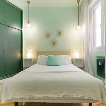 Charming Gran Via Center Apartment Madrid Exterior photo